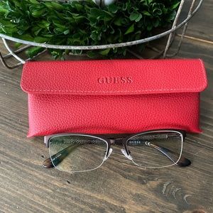 Guess glasses